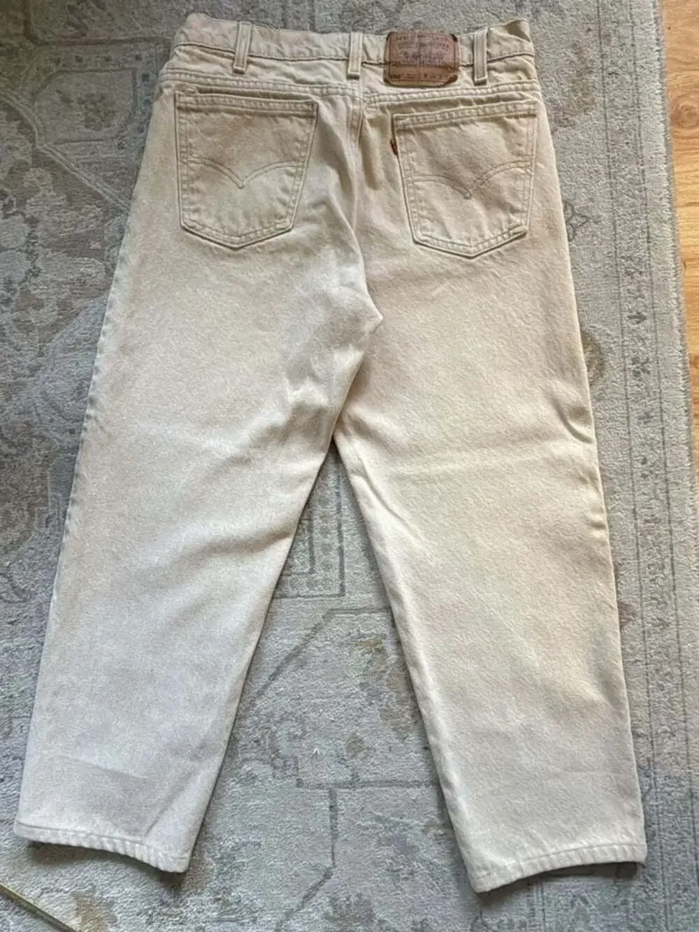 Vintage Levi's 550 Relaxed Fit Tapered Leg Khaki Tan Jeans W32 L32 Made in USA
